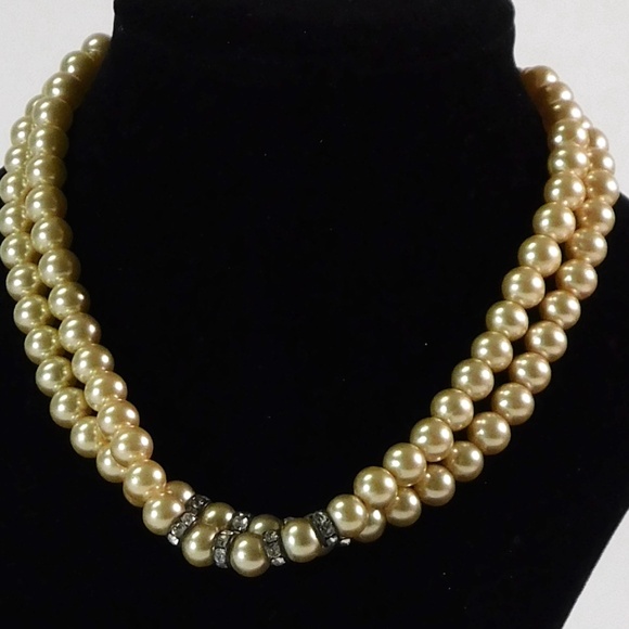 Vintage Creamy Lustrous Faux Double Strand Pearls 12" Choker Style - Picture 1 of 4